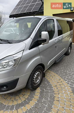 Минивэн Ford Tourneo Custom 2015 в 