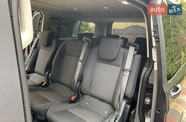 Минивэн Ford Tourneo Custom 2023 в 