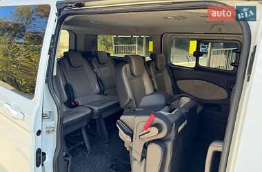 Мінівен Ford Tourneo Custom 2017 в 