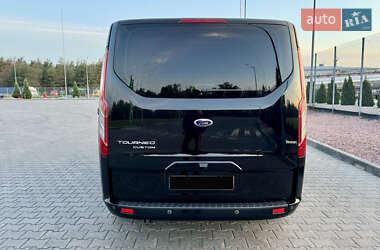 Минивэн Ford Tourneo Custom 2013 в 