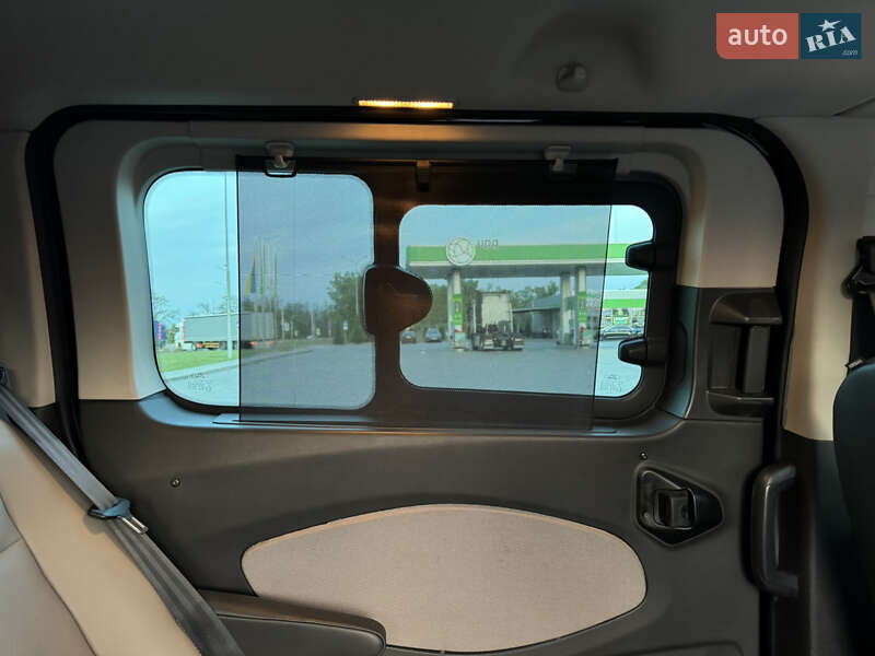 Мінівен Ford Tourneo Custom 2013 в Дніпрі