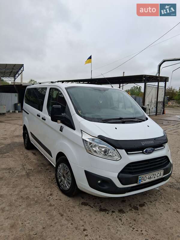Ford Tourneo Custom 2015