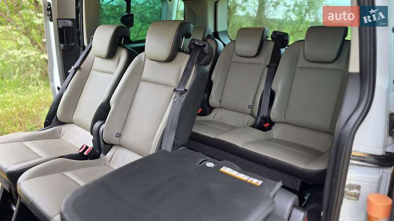 Минивэн Ford Tourneo Custom 2013 в Ивановке