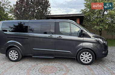 Мінівен Ford Tourneo Custom 2023 в 