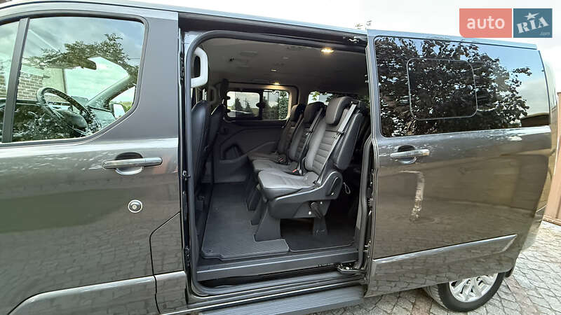Мінівен Ford Tourneo Custom 2023 в Дніпрі