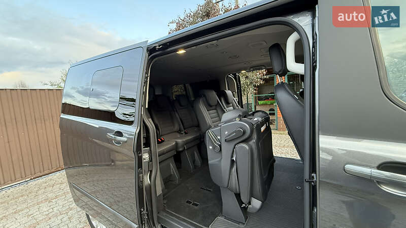 Мінівен Ford Tourneo Custom 2023 в Дніпрі