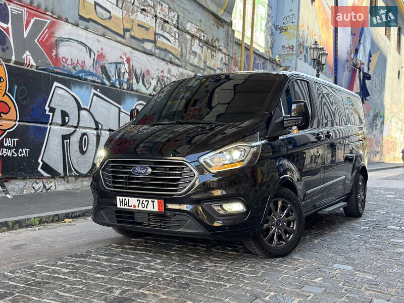 Минивэн Ford Tourneo Custom 2021 в Одессе