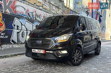 Мінівен Ford Tourneo Custom 2021 в 