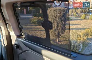 Минивэн Ford Tourneo Custom 2021 в 