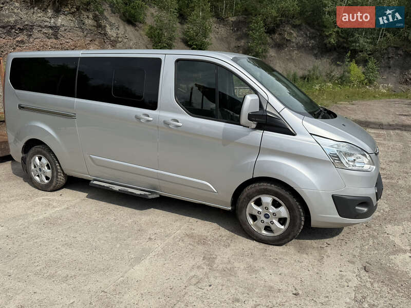 Мінівен Ford Tourneo Custom 2016 в Львові