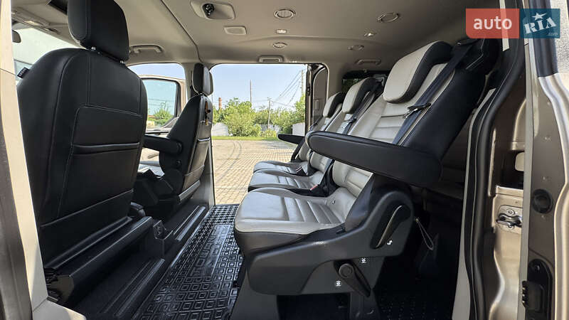 Мінівен Ford Tourneo Custom 2020 в Івано-Франківську