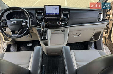 Минивэн Ford Tourneo Custom 2020 в 