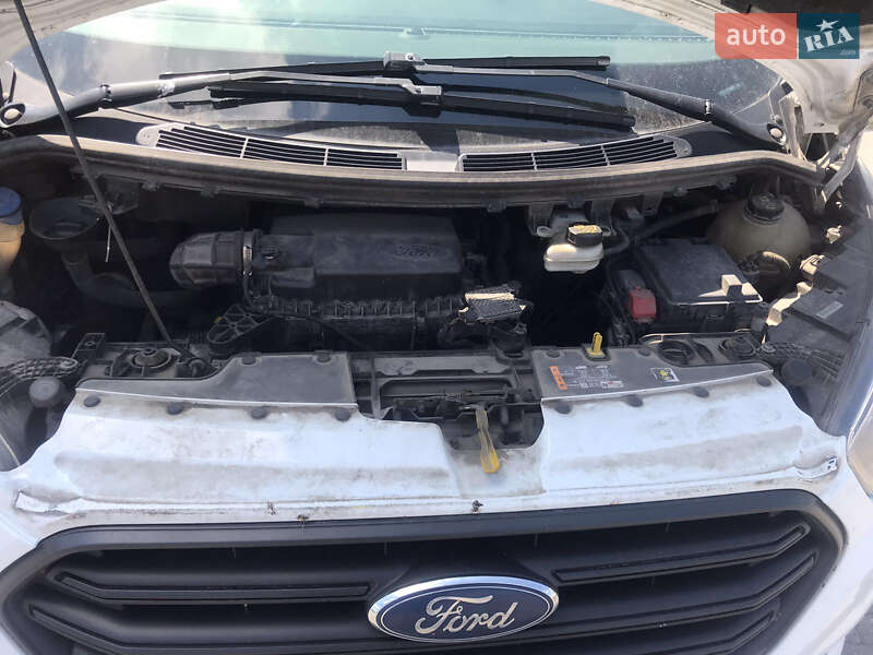 Мінівен Ford Tourneo Custom 2019 в Львові