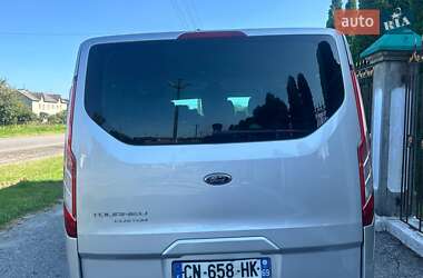 Минивэн Ford Tourneo Custom 2016 в 