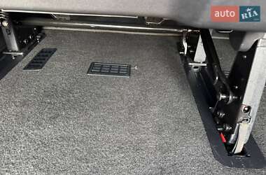 Мінівен Ford Tourneo Custom 2023 в 