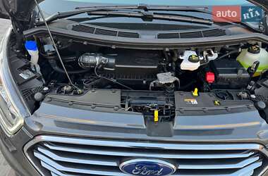 Мінівен Ford Tourneo Custom 2023 в 