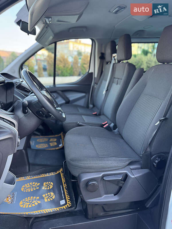 Минивэн Ford Tourneo Custom 2013 в Харькове фото 14 Минивэн Ford Tourneo Custom 2013 в Харькове