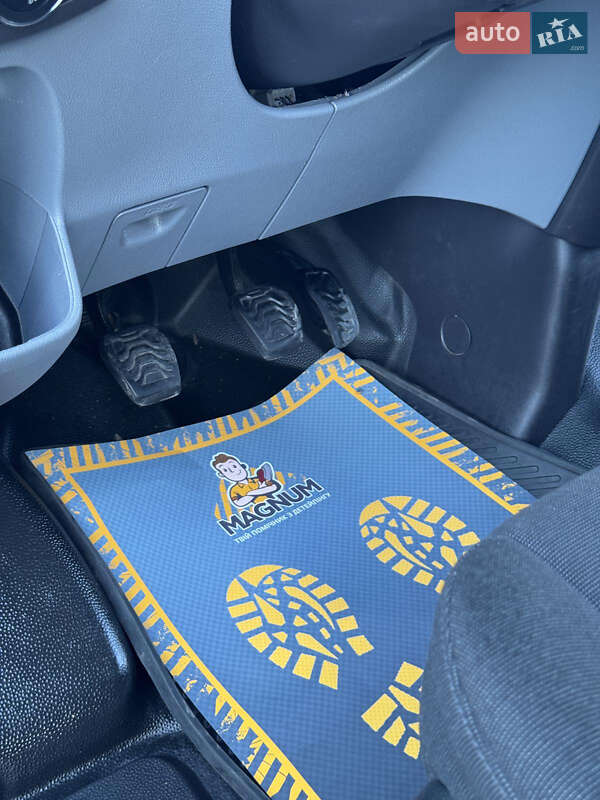 Минивэн Ford Tourneo Custom 2013 в Харькове фото 17 Минивэн Ford Tourneo Custom 2013 в Харькове