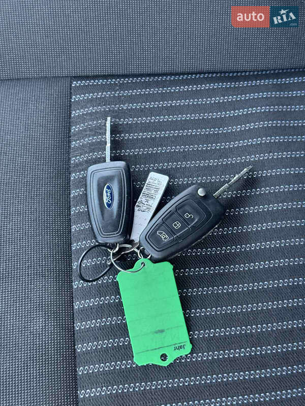 Минивэн Ford Tourneo Custom 2013 в Харькове фото 38 Минивэн Ford Tourneo Custom 2013 в Харькове