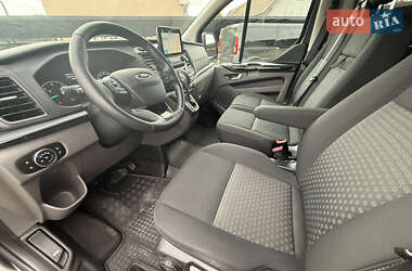 Минивэн Ford Tourneo Custom 2018 в 
