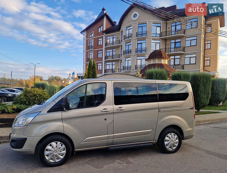 Ford Tourneo Custom 2013 Ford Tourneo Custom 2013