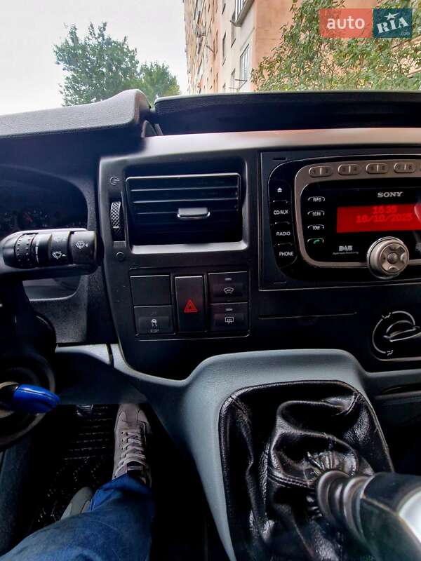 Минивэн Ford Tourneo Custom 2012 в Броварах фото 15 Минивэн Ford Tourneo Custom 2012 в Броварах