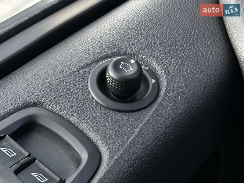 Мінівен Ford Tourneo Custom 2015 в Мукачевому фото 46 Мінівен Ford Tourneo Custom 2015 в Мукачевому