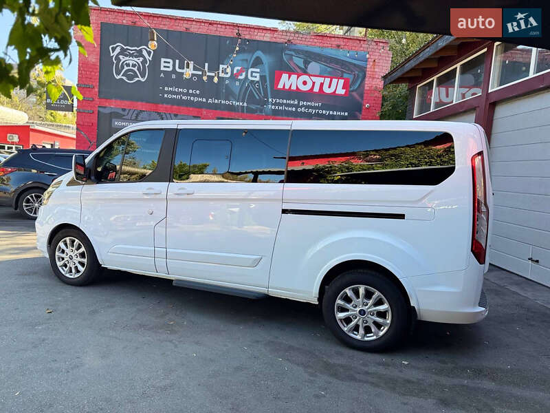 Мінівен Ford Tourneo Custom 2020 в Києві