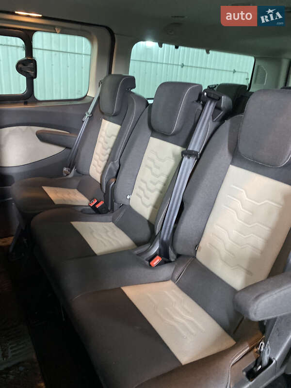Мінівен Ford Tourneo Custom 2016 в Луцьку фото 31 Мінівен Ford Tourneo Custom 2016 в Луцьку