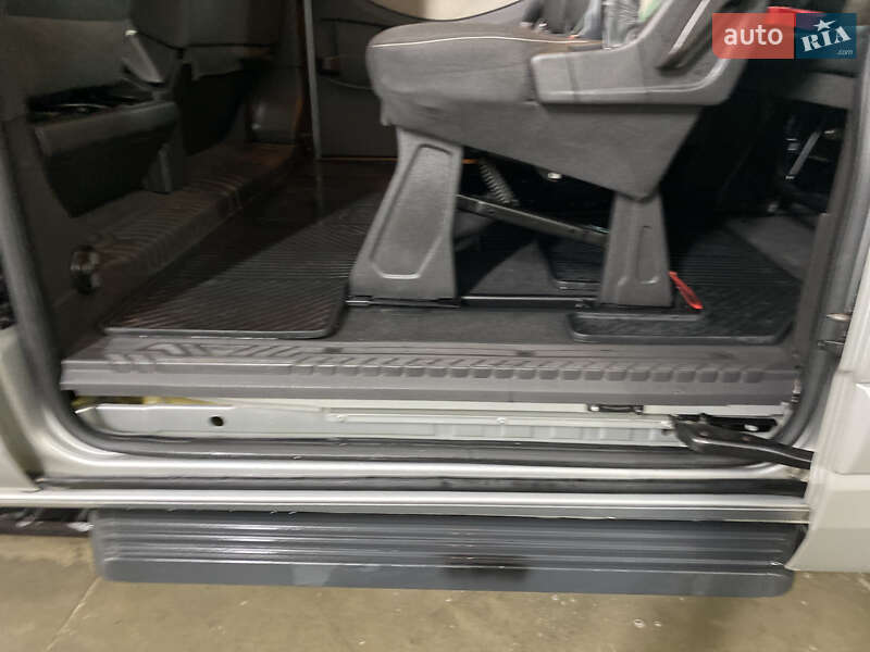 Мінівен Ford Tourneo Custom 2016 в Луцьку фото 44 Мінівен Ford Tourneo Custom 2016 в Луцьку