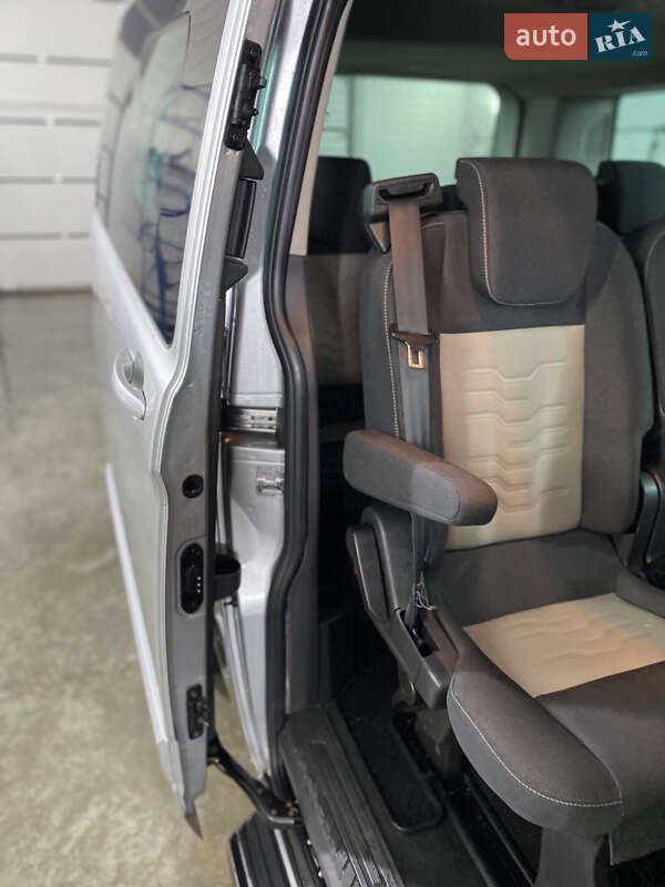 Мінівен Ford Tourneo Custom 2016 в Луцьку фото 53 Мінівен Ford Tourneo Custom 2016 в Луцьку