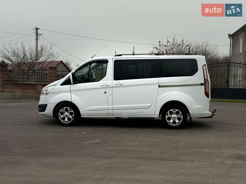 Минивэн Ford Tourneo Custom 2016 в Ровно