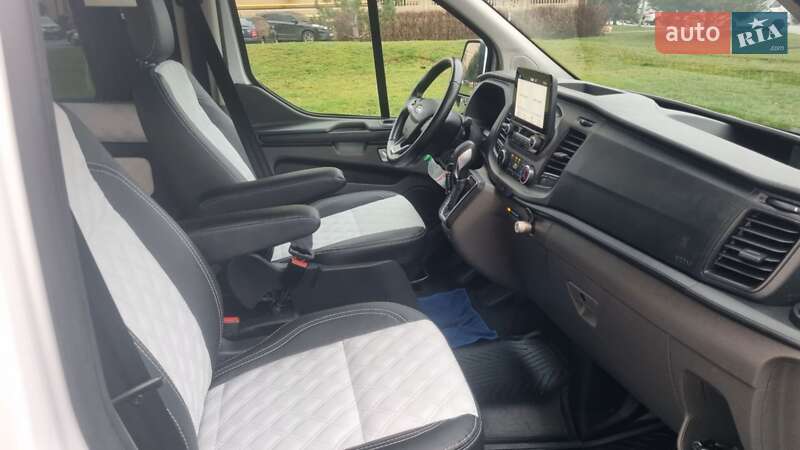 Минивэн Ford Tourneo Custom 2021 в Киеве