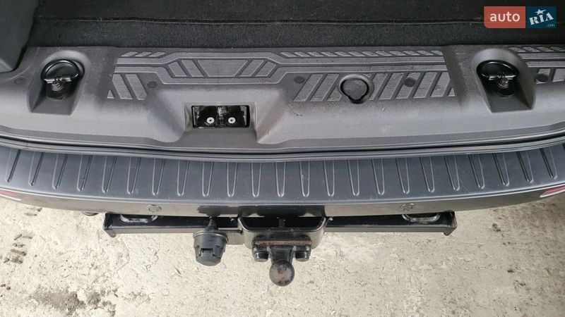 Минивэн Ford Tourneo Custom 2017 в Украинке