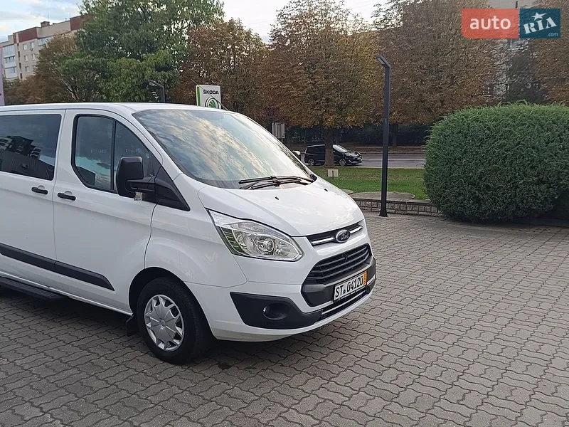Ford Tourneo Custom