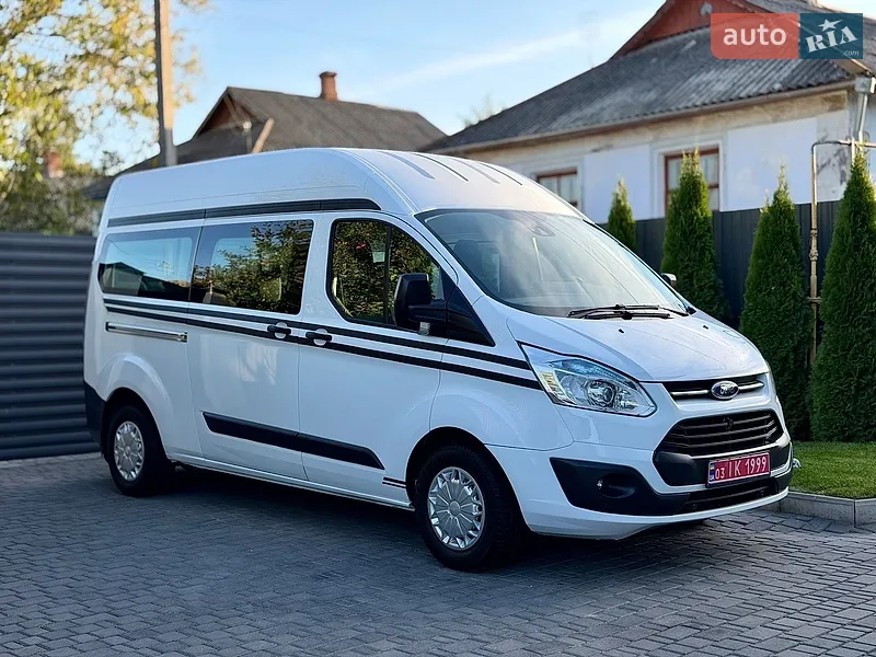 Ford Tourneo Custom