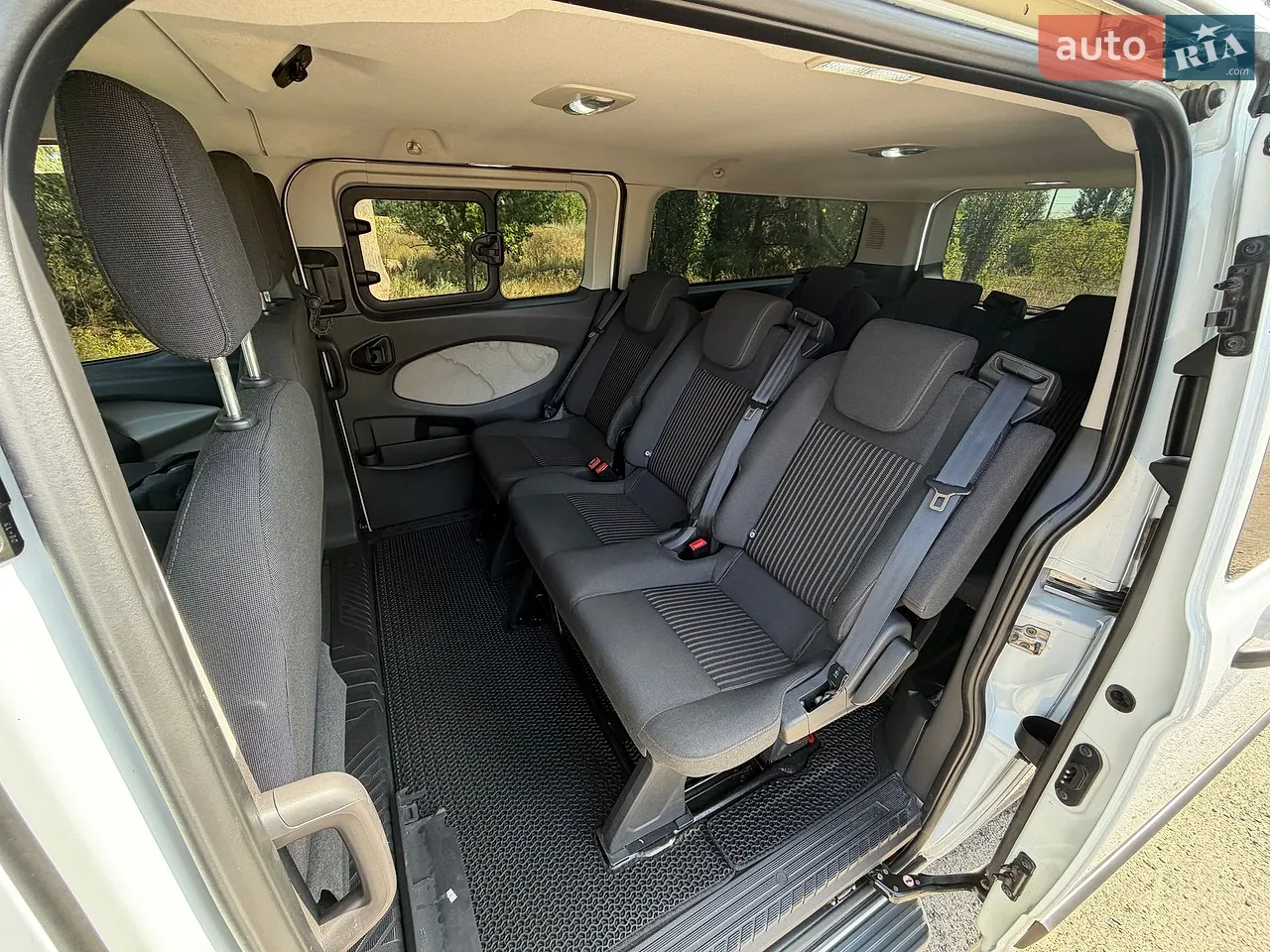 2013 Ford Tourneo Custom - мініатюра 16
