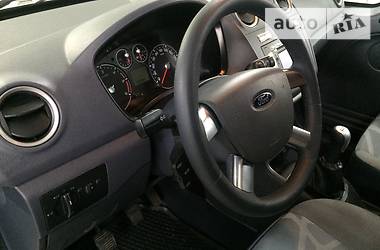 Грузопассажирский фургон Ford Transit Connect 2012 в Кременчуге