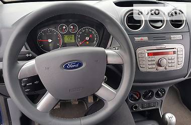 Грузопассажирский фургон Ford Transit Connect 2013 в Бердичеве