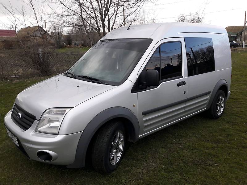 Грузопассажирский фургон Ford Transit Connect 2010 в Сарате