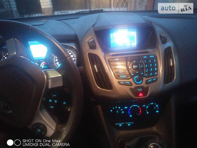 Грузопассажирский фургон Ford Transit Connect 2015 в Полтаве