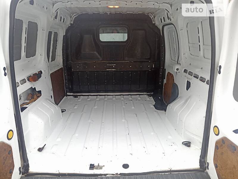 Грузовой фургон Ford Transit Connect 2010 в Корсуне-Шевченковском фото 8 Грузовой фургон Ford Transit Connect 2010 в Корсуне-Шевченковском