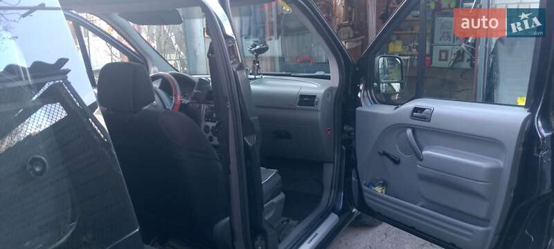 Мінівен Ford Transit Connect 2004 в Переяславі