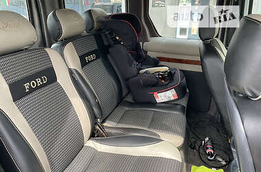 Мінівен Ford Transit Connect 2010 в 