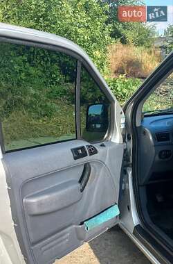 Минивэн Ford Transit Connect 2008 в 