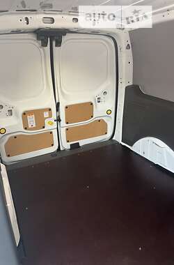 Грузовой фургон Ford Transit Connect 2019 в 