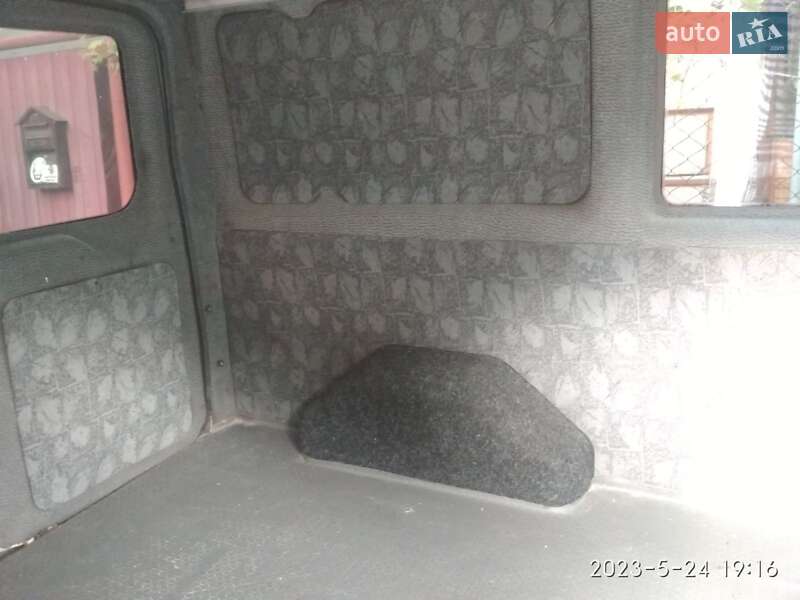 Минивэн Ford Transit Connect 2003 в Львове