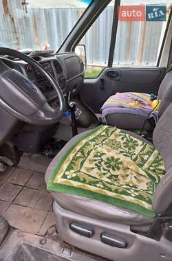 Минивэн Ford Transit Connect 2005 в 
