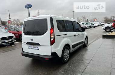 Минивэн Ford Transit Connect 2017 в Киеве