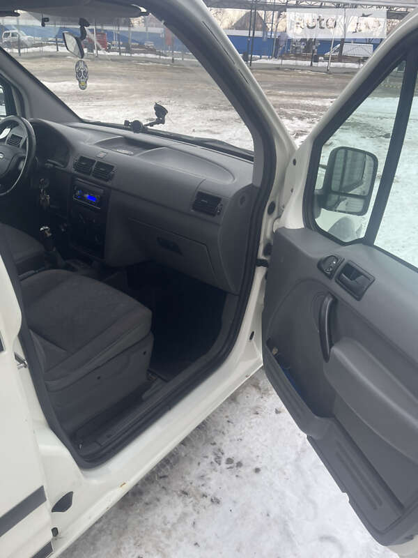 Минивэн Ford Transit Connect 2006 в Черновцах
